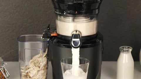 How to make Vegan Almond Milk - AUTO10