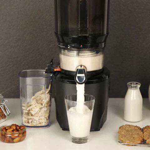 How to make Vegan Almond Milk - AUTO10